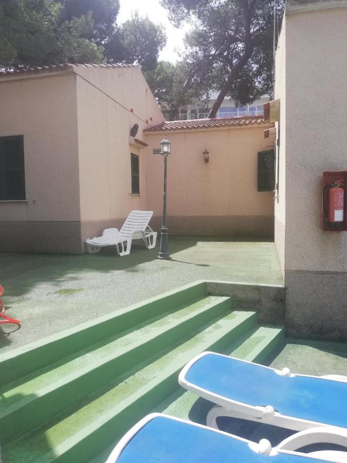 Apartmán Es Pins Cala Blanca  Exteriér fotografie